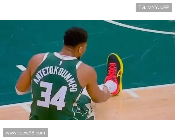 尼克杨建议雄鹿全力留住字母哥应考虑签下其全家人